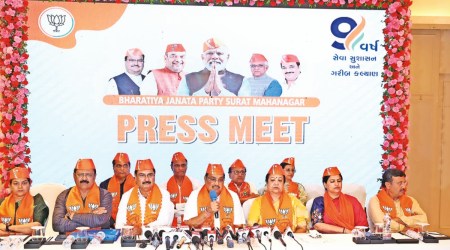 Abhinandan Varthaman, iaf Abhinandan Varthaman, Abhinandan Varthaman release, Narendra Modi, PM Narendra Modi, Ahmedabad news, Gujarat, Indian Express, Current affairs