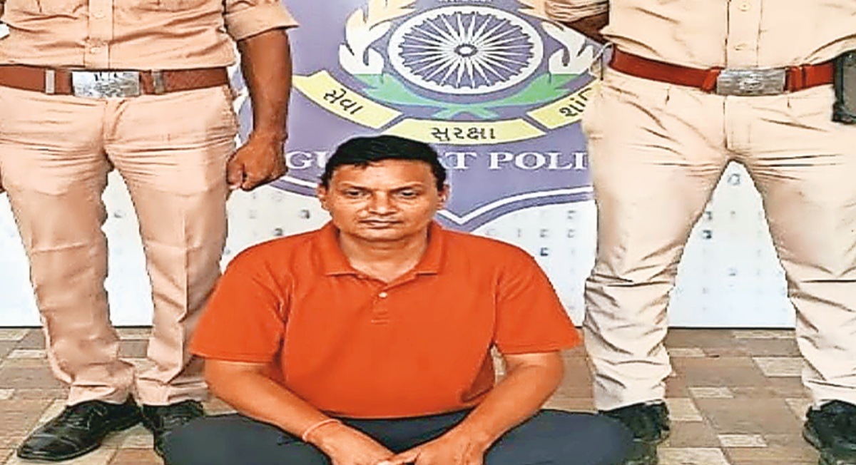 Man held for posing as IAS officer to dupe firms gets bail