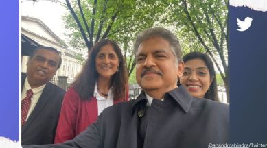 Anand Mahindra and Mukesh Ambani hailed Uber ride and bumped into Sunita Williams