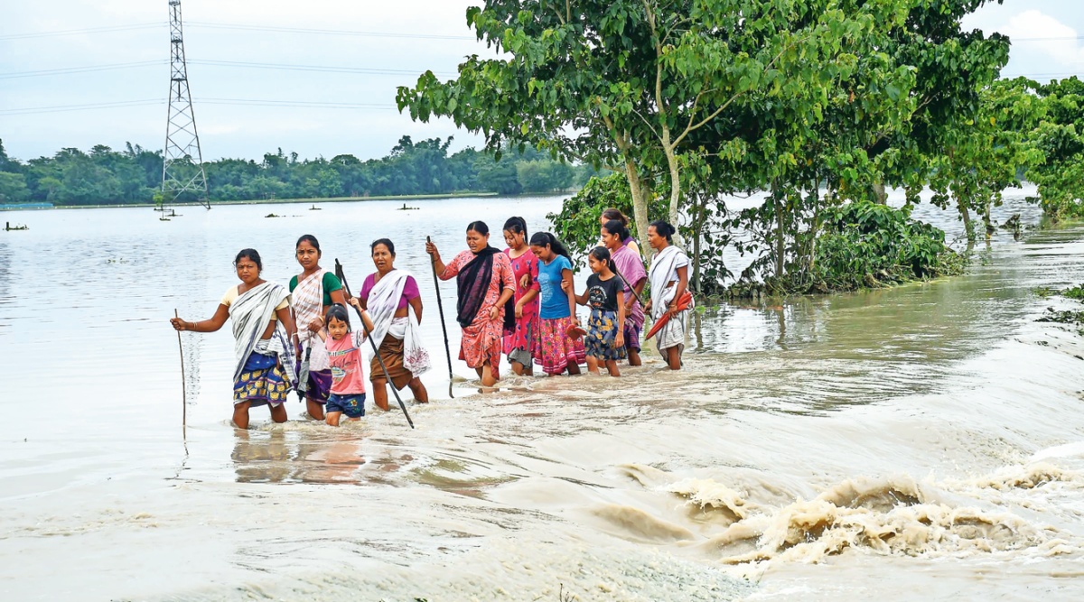 14,000 in relief camps: Nearly 5 lakh hit, one dead as Assam flood situation  worsens | Guwahati News, The Indian Express