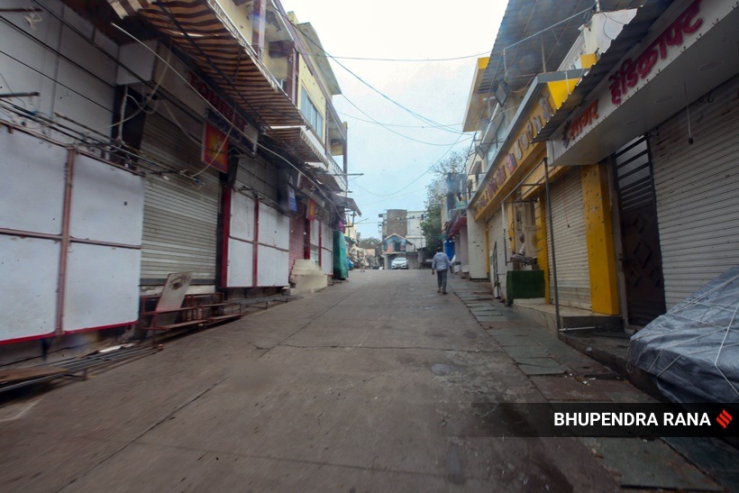 Shops and offices are closed in Dwarka