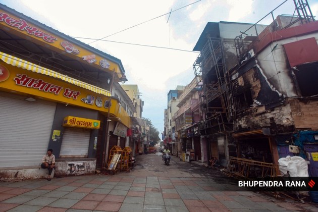 Shops and offices are closed in Dwarka
