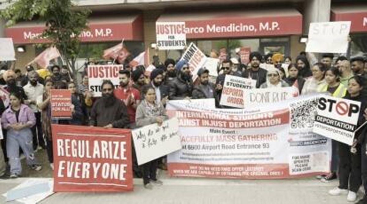 College offer letter fraud: Students facing deportation from Canada lift dharna for now - Vimarsana News
