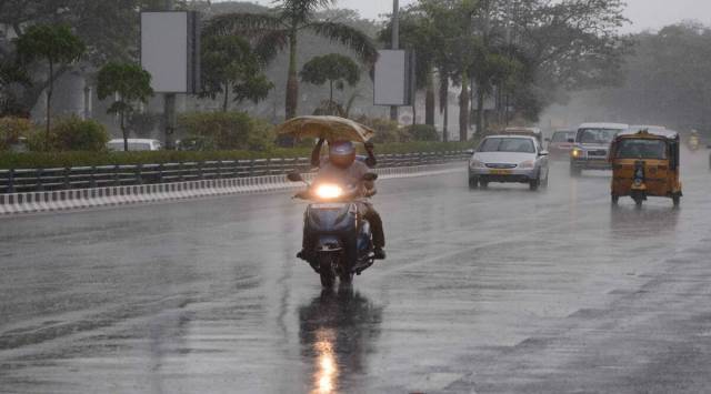 IMD Forecasts Heavy To Moderate Rainfall In Parts Of Tamil Nadu ...