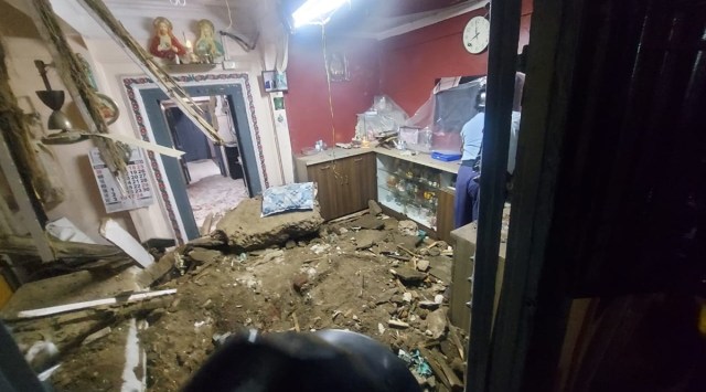Ceiling caves in during heavy rain in Pune; 50-year-old killed, one injured
