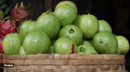 Guava has a low glycemic index and is high in fiber content. It can help regulate blood sugar levels