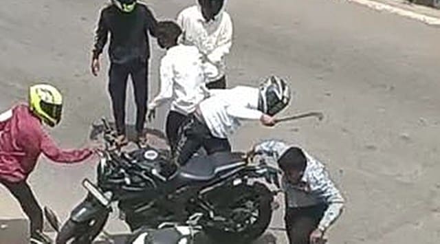 MBA student attacked over relation, bengaluru news, indian express