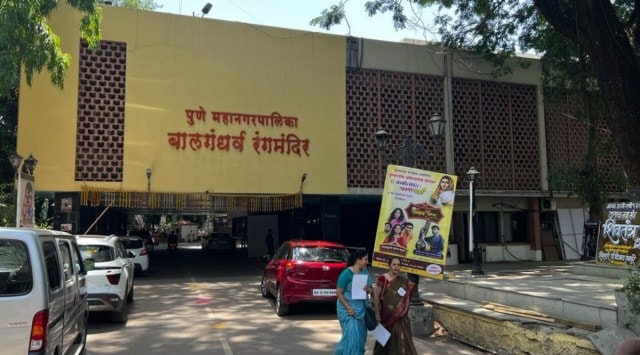 Pune theatre halls