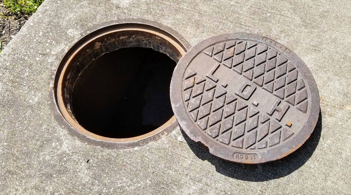 Cases of manhole cover theft rose in 4 yrs: BMC | Mumbai News - The ...