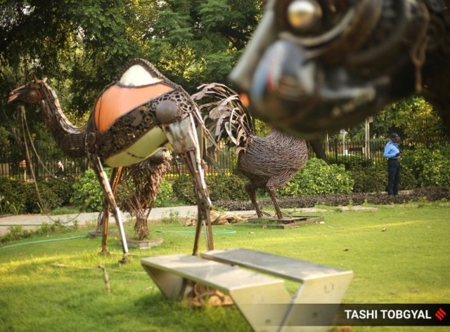 art, art installation, artwork, scrap metal, waste to art, park, new delhi park, chanakyapuri, g20, new delhi, india, indian express