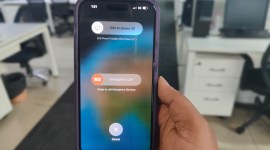 iPhone Emergency Contacts | iPhone how to add emergency contacts | iphone emergency