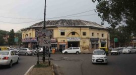 gole-market