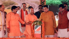 National Highway projects launch, Yogi Adityanath, Nitin Gadkari, UP gundaraj, road infrastructure development, foundation of Rs 6,125 crore highway projects, crackdown on criminals, India eight corridors, Gorakhpur Siliguri greenfield expressway, indian express, indian express news