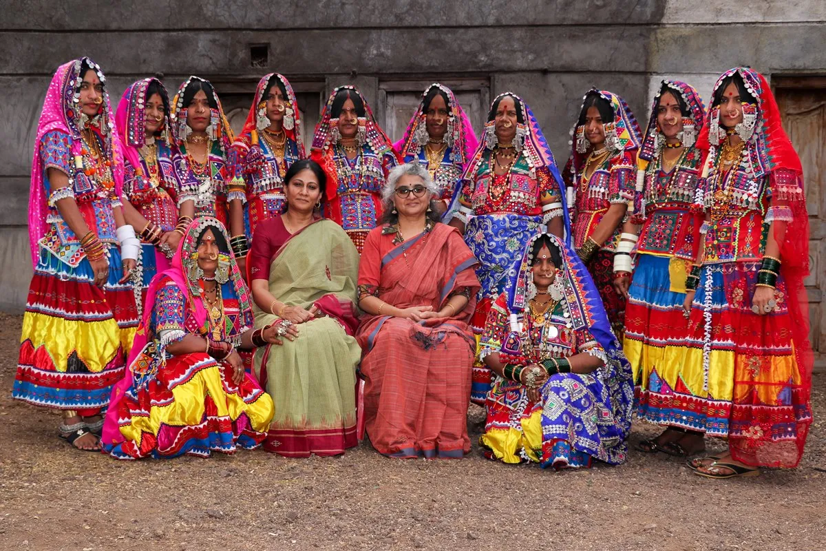 Bihar dress hi-res stock photography and images - Alamy