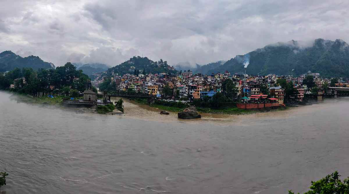 Kapurthala DC visits Mand, inspects flood prevention measures - Vimarsana News
