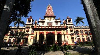 BHU receives Rs 5 lakh donation under Pratidana Scheme