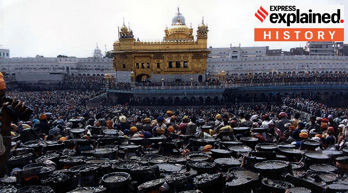 Kar sevaks throng the holy srovar to take part in cleansing it after operation blue star.