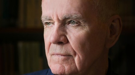 Author Cormac McCarthy poses for a portrait in Santa Fe, New Mexico, on Aug. 12, 2014. (AP)