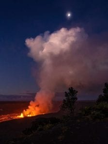 Kilauea Volcano Draws Crowds to Hawaii’s National Park, Officials Stress Respect