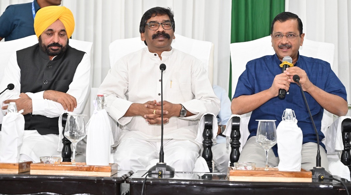 ‘BJP not letting elected govts work’: Hemant Soren pledges support to AAP on ordinance issue after meet with Kejriwal