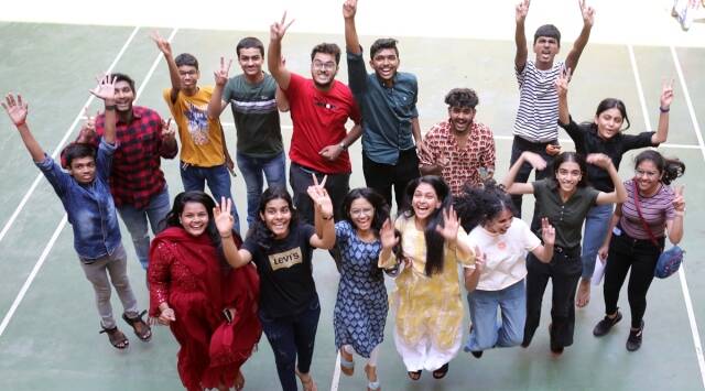 Meet the high scorers from Mumbai - Vimarsana News