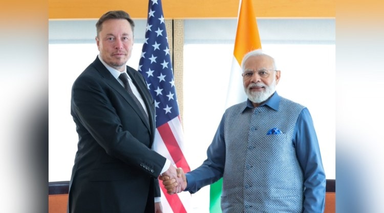 Tesla CEO Elon Musk with Prime Minister Narendra Modi in New York, US. (Twitter/MEAIndia)