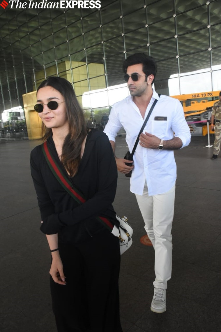 Ranbir Kapoor’s new look gets praise from paparazzi at Mumbai airport ...