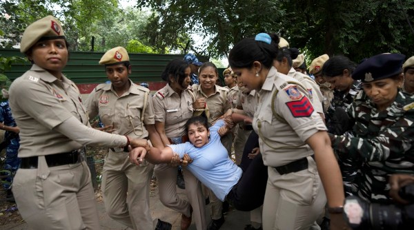 sakshi malik, delhi police