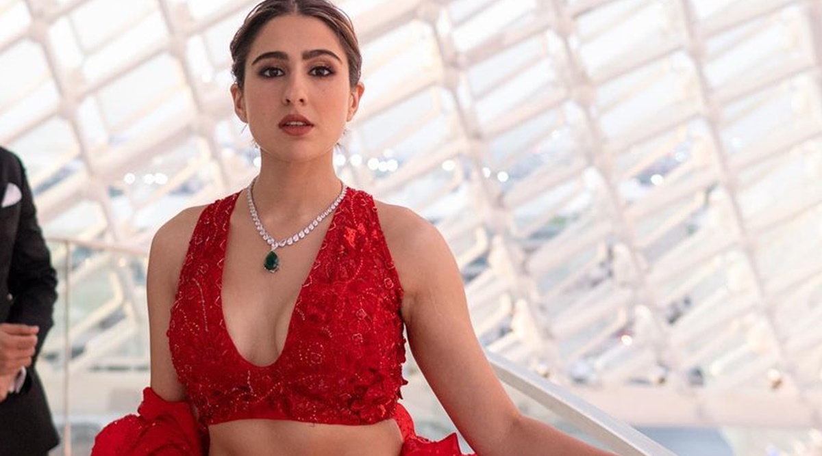 Sara Ali Khan refuses to spend Rs 400 for roaming while in Abu Dhabi,  requests hotspot from hairdresser: 'I am very stingy' | Bollywood News -  The Indian Express