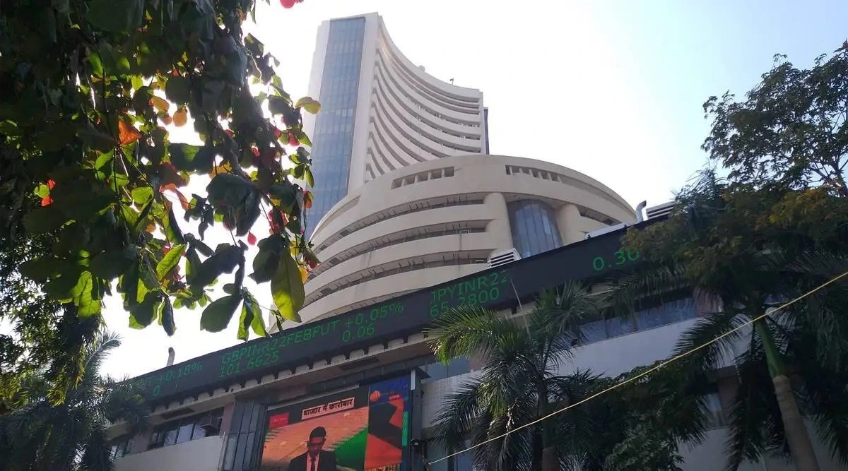 Sensex Gains 240 Points; Nifty Ends Below 18,600; Axis Bank And M&M ...