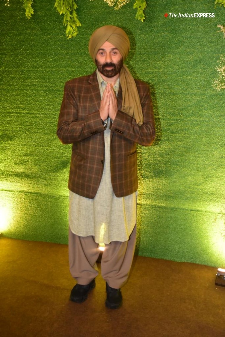 759px x 1137px - Sunny Deol gets dressed as Gadar's Tara Singh for son Karan's sangeet  ceremony; Bobby Deol, Abhay Deol attend | Entertainment News,The Indian  Express