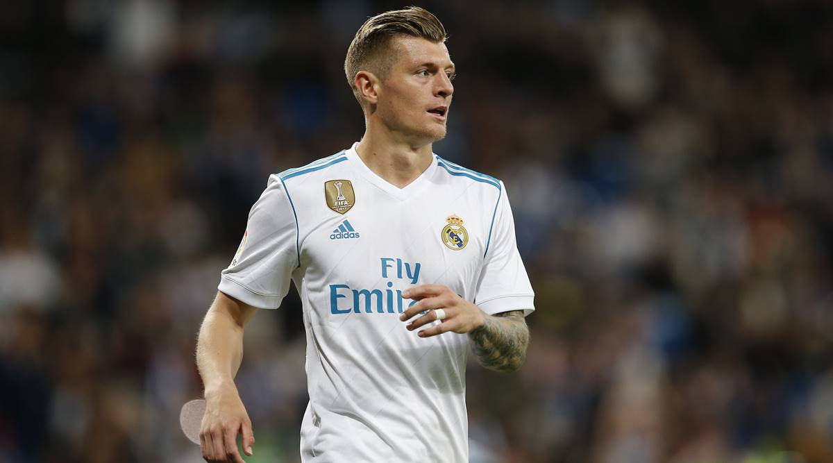 Toni Kroos 'rejects new Real Madrid contract with deal up at end of next  season leaving club chiefs stunned'