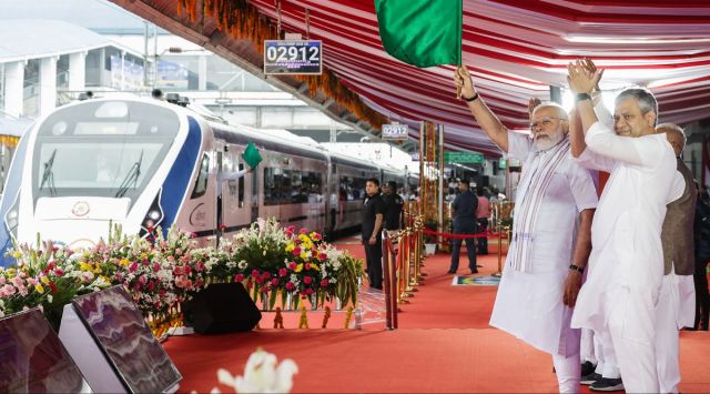 Mumbai Goa vande bharat express