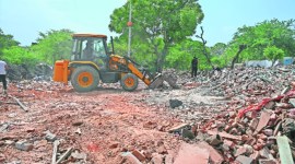 vasant kunj demolition