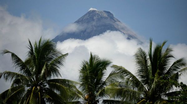 philippines volcano