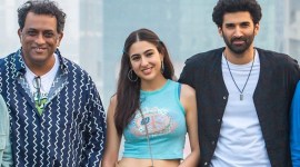 Aditya Roy Kapur, Sara Ali Khan, Metro In Dino,