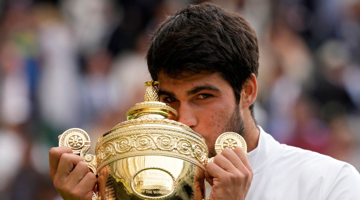 Carlos Alcaraz ends Novak Djokovic's long Wimbledon reign in 5-set