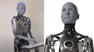 A humanoid robot that can draw