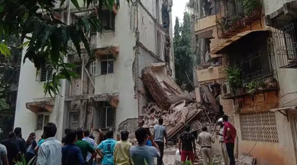 Kalupur building collapses, 2-storey building collapses in Kalupur, Kalupur building collapse death toll, building collapse news, indian express news