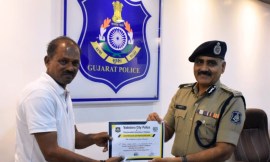 The Indian Express photographer wins award