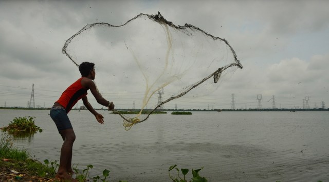 Delhi flood blame game, Manohar lal khattar, Arvind kejriwal, Himanta Biswa Sarma, Illegal encroachment near Yamuna, Delhi floods, Haryana SYL Canals, what is the reason behind delhi flood, indian express, indian express news