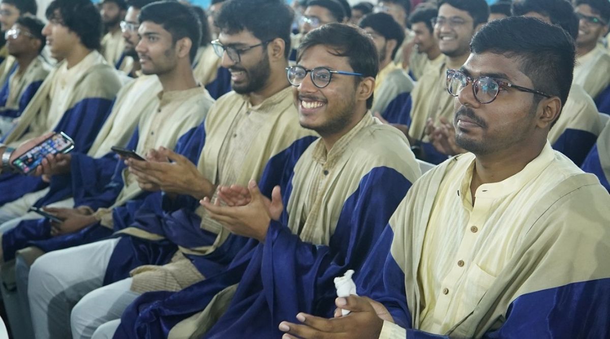 456 students graduate with digital degrees at the 12th Convocation of IIT  Gandhinagar – India Education, Latest Education News, Global Educational  News