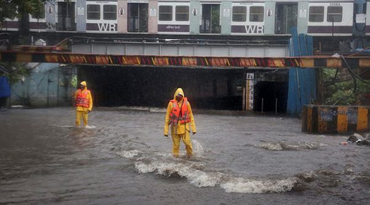 Andheri subway remains waterlogged in brief spell of rain or heavy