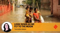 tavleen singh writes on the delhi floods and chandrayaan-3 launch