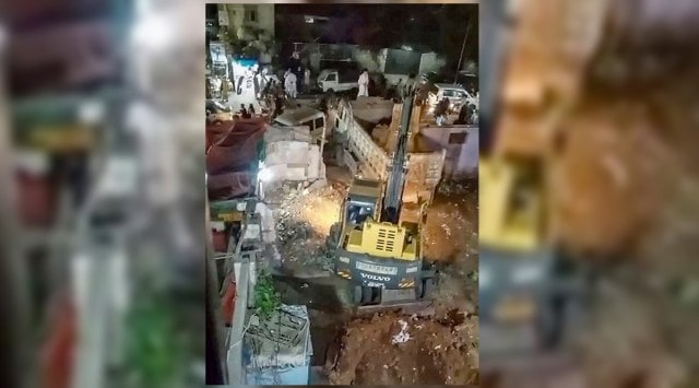 Nearly 150-year-old’ Hindu Temple demolished in Karachi | Pakistan News ...