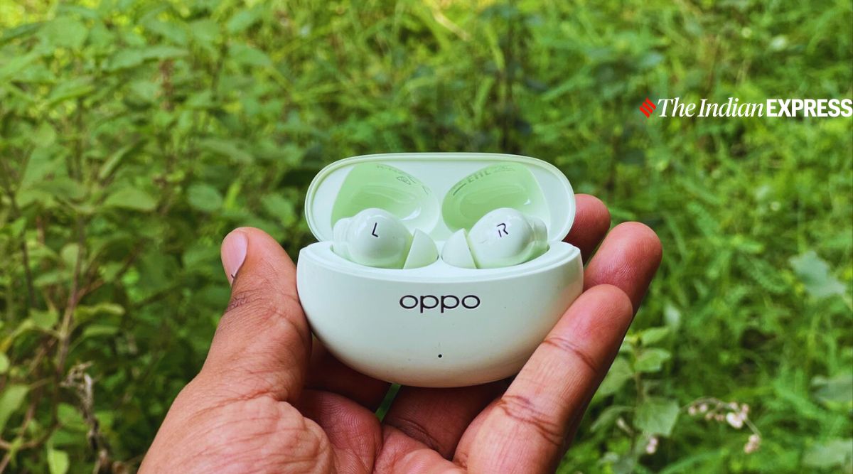 I tried the Oppo Enco Air3 Pro earbuds on a crowded metro; here's what it  sounds like