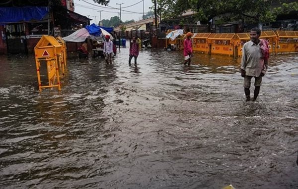 As Heavy Rains Pummel North India, Army & Ndrf Step In For Rescue Ops 