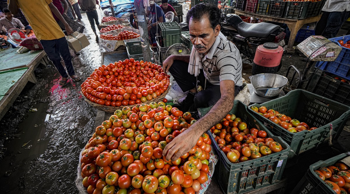 Centre to sell tomatoes at discounted rates in Delhi, other cities | India News,The Indian Express