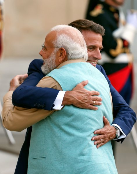 Modi in France