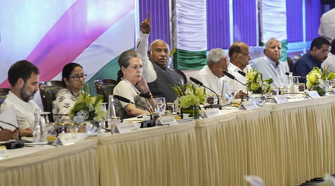 oppn-alliance-named-india-11-member-panel-to-be-formed-key-points